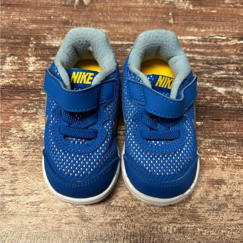 Nike | VGUC Blue Infant Flex Experience Shoes Velcro Closure, Size 4C